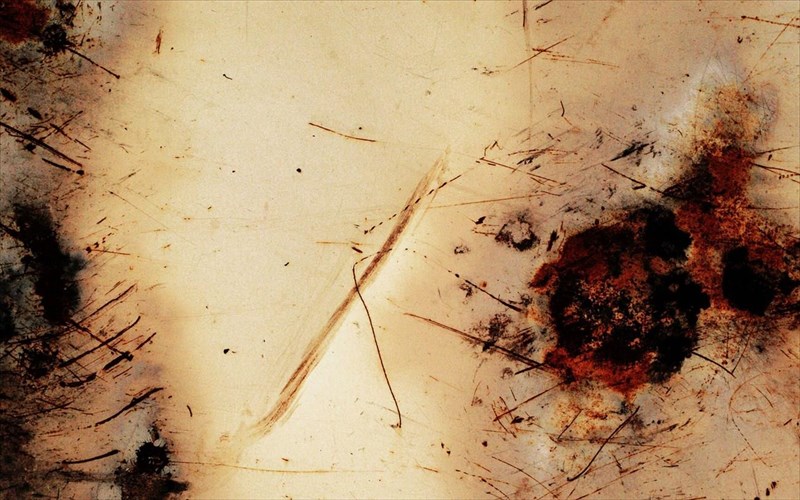 i-matia-enos-poiiti-mesa-apo-ton-fotografiko-fako