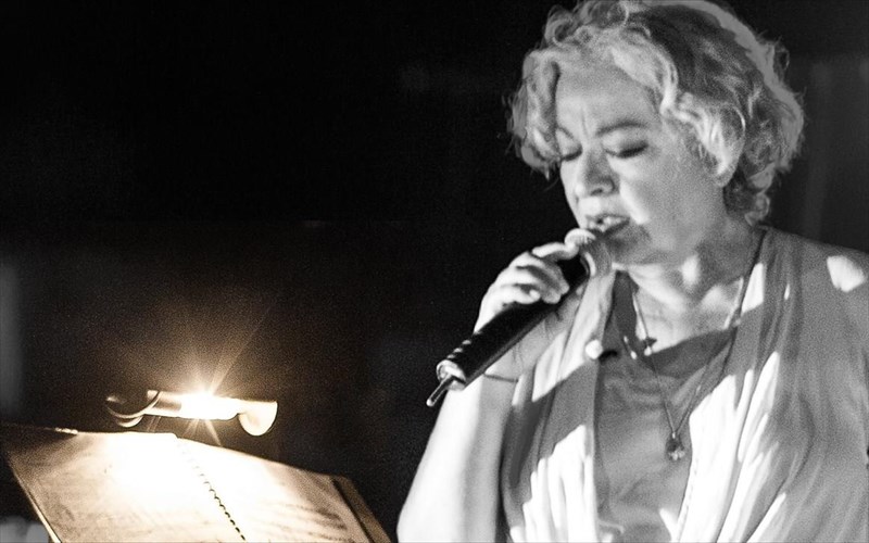 nea-sezon-me-tania-tsanaklidou-gia-ton-stauro-tou-notou