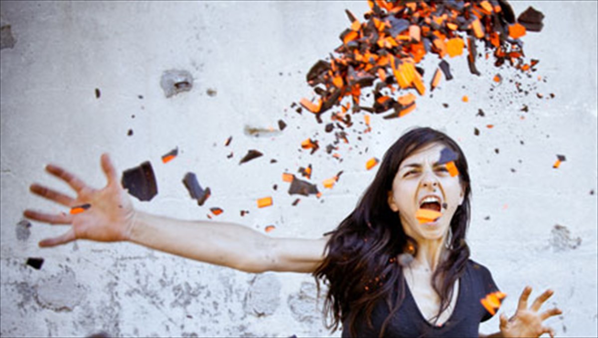 kireru-ena-ekriktiko-ksespasma-xorou-se-pagkosmia-premiera