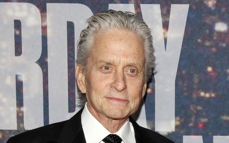 dimosiopoiithikan-oi-katigories-kata-tou-michael-douglas