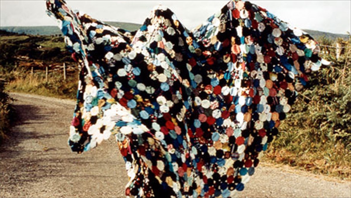 samkura-opos-leme-periplanisi-se-pente-xores