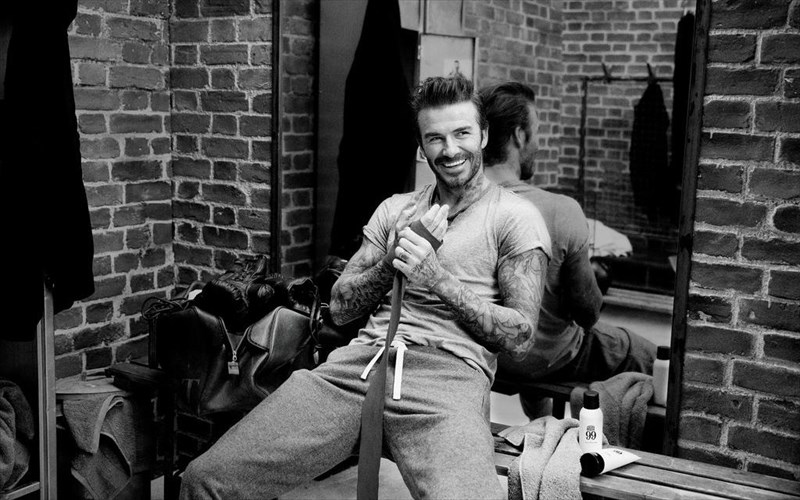 otan-o-david-beckham-frontizei-tin-andriki-omorfia-david-beckham-frontizei-tin-andriki-omorfia