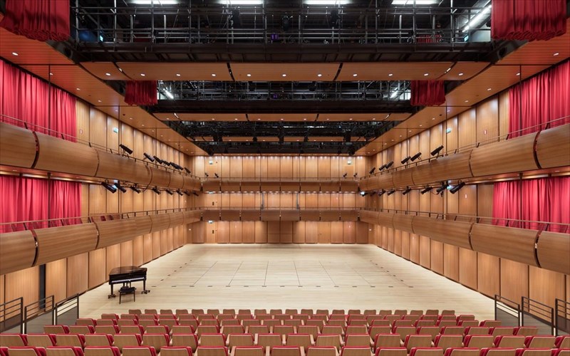 apo-aurio-i-propolisi-ton-paragogon-tis-ethnikis-lurikis-skinis-propolisi-ton-paragogon-tis-ethnikis-lurikis-skinis