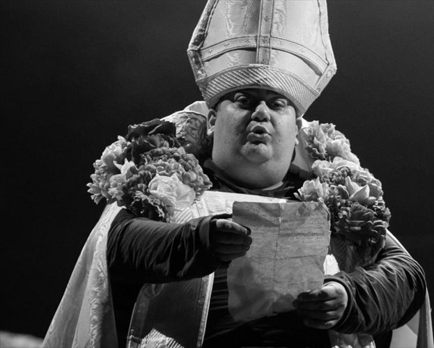 pethane-o-baggelis-romnios-to-ethniko-theatro-ton-apoxaireta-to-ethniko-theatro-ton-apoxaireta