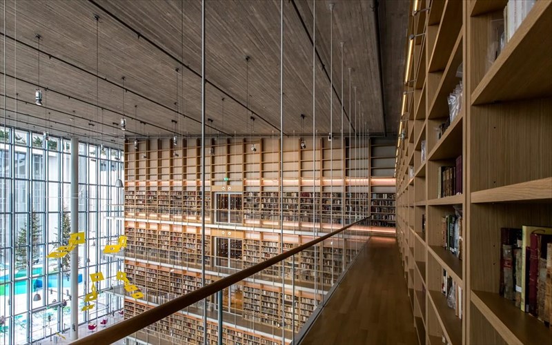 ekatontades-xiliades-tekmiriatou-ellinismou-metastegazontai-sto-neo-tousktirio