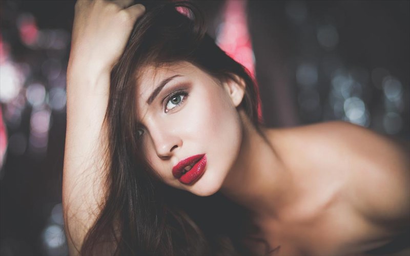 o-balentinos-dinei-tin-aformi-gia-ananeosi-me-mikres-kiniseis