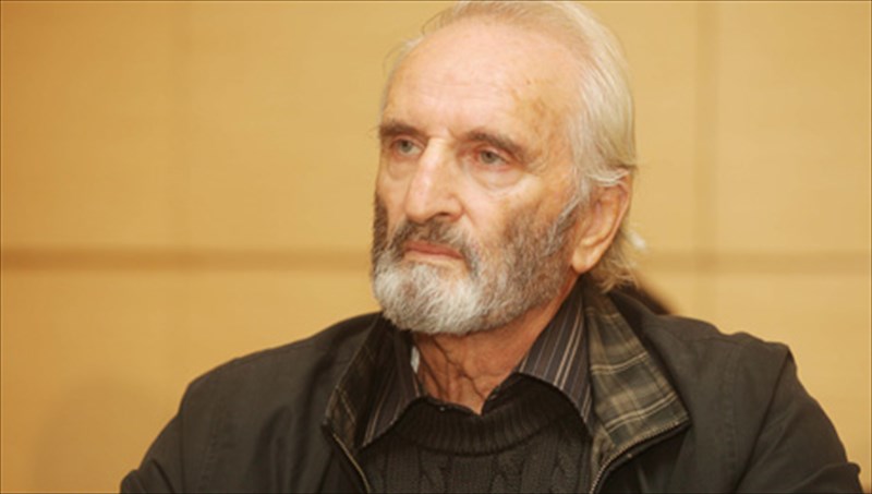 nikitas-tsakiroglou-den-mporeis-na-bretheis-stin-ithaki-an-den-gnorizeis-to-parelthon-sou