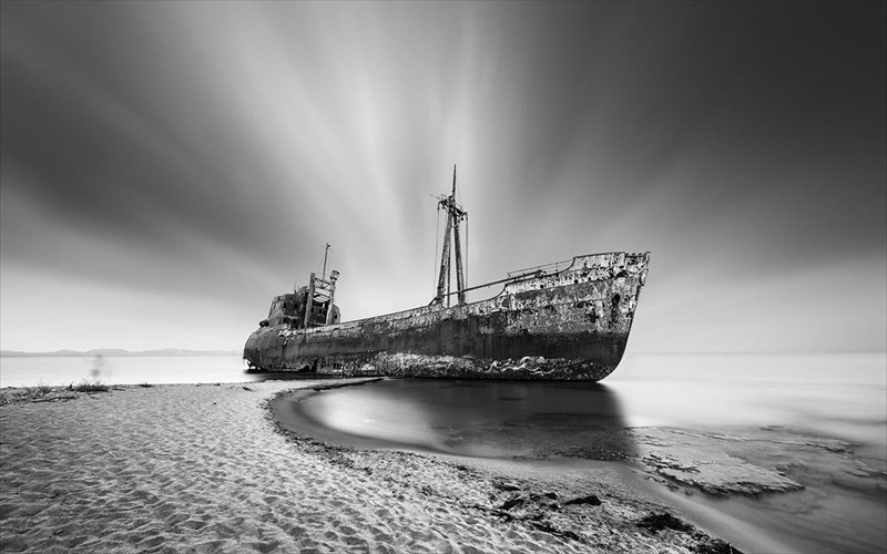 o-aspromauros-minimalismos-sti-fotografia