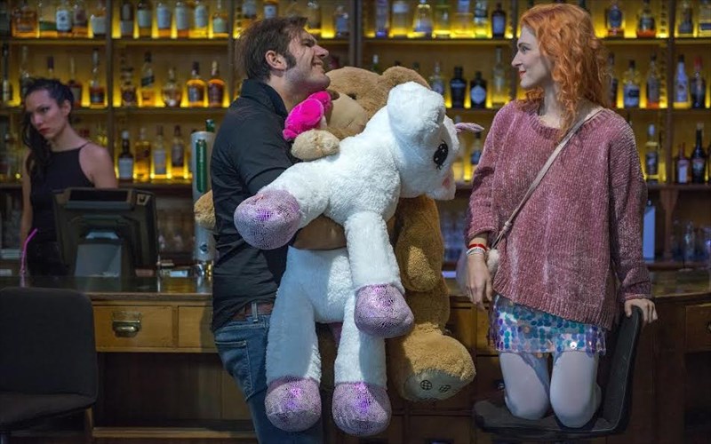 o-giannis-xoubardas-kernaei-pagoto-mixanis-loukanika-kai-mpira-sto-bios