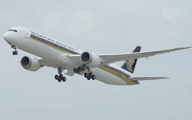 to-proto-boeing-787-10-tis-singapore-airlines-paei-osaka