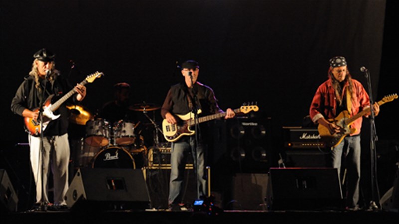 35-xronia-spuridoula-me-naulon-ntefia-kai-psofia-kefia