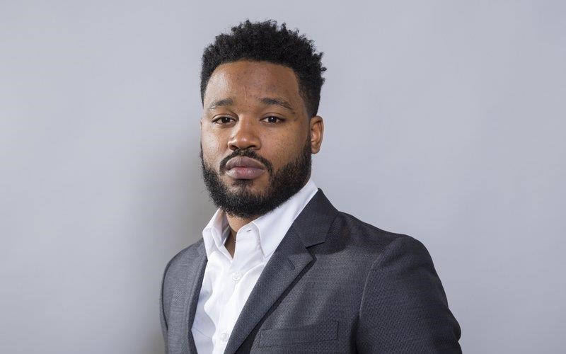 to-megalo-euxaristo-tou-skinotheti-tou-maurou-panthira