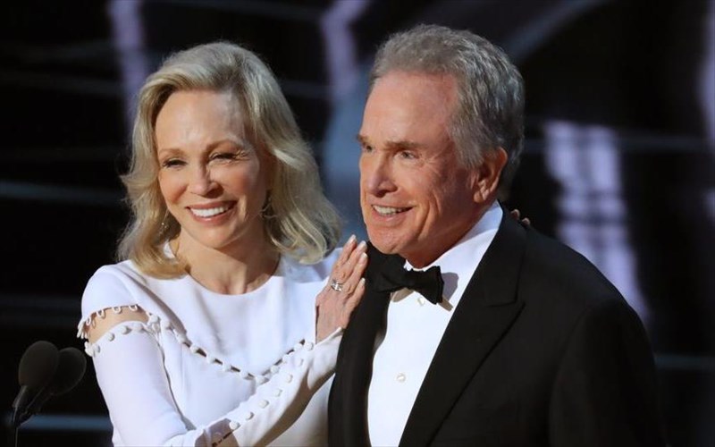 deuteri-eukairia-apo-ta-oskar-ston-warren-beatty-kai-tin-faye-dunaway