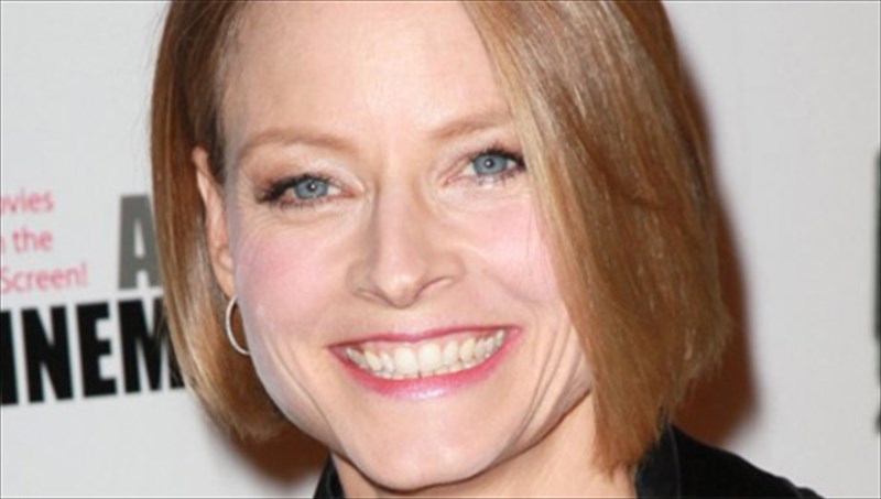 Jodie-foster-brabeio-gia-tin-prosfora-tis-ston-kinimatografo