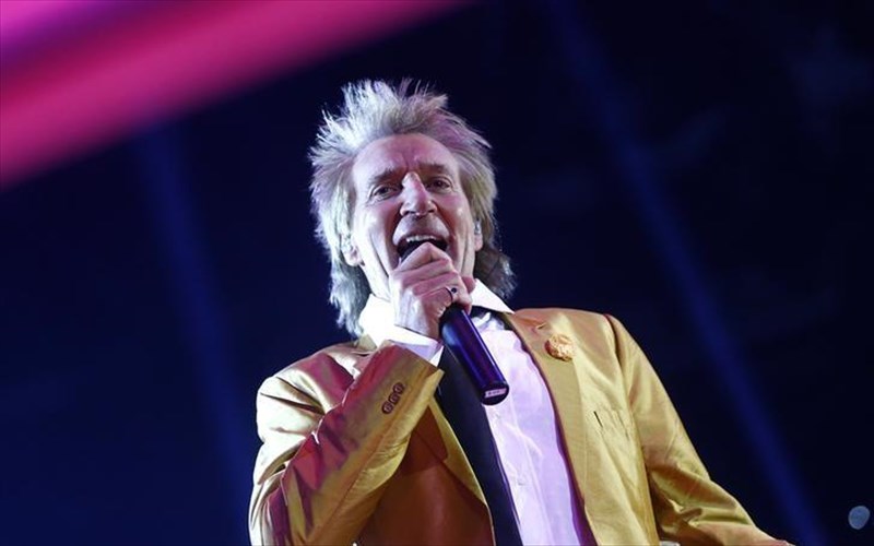 epistrefei-me-neo-disko-o-rod-stewart-rod-stewart