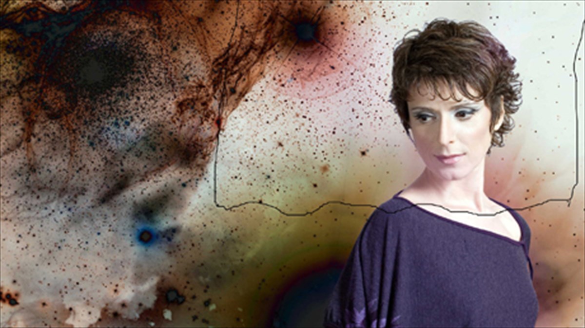 i-anastasia-moutsatsou-tragouda-gia-tis-psuxis-ti-xari