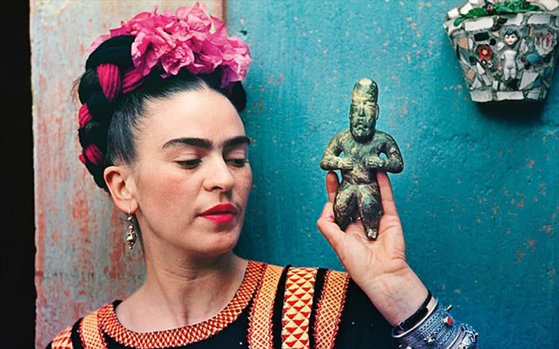 olokliri-i-frida-kahlo-se-mia-ekthesi-frida-kahlo-se-mia-ekthesi