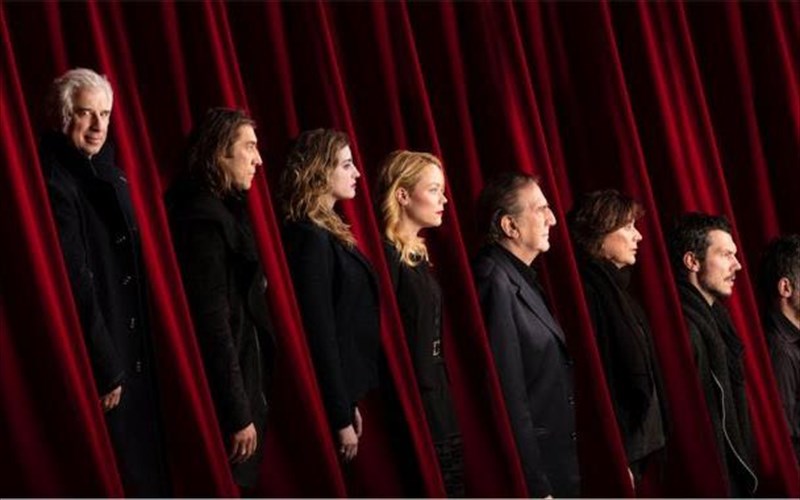 o-ilithios-tou-ntostogiefski-apo-ton-niko-diamanti-sto-dimotiko-theatro-peiraia