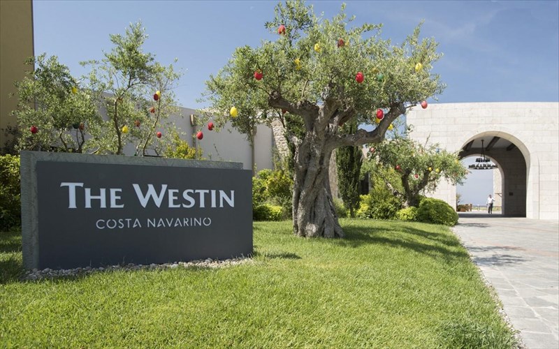 pasxa-stin-costa-navarino-me-messiniaka-ethima-kai-drastiriotites-gia-oli-tin-oikogeneia