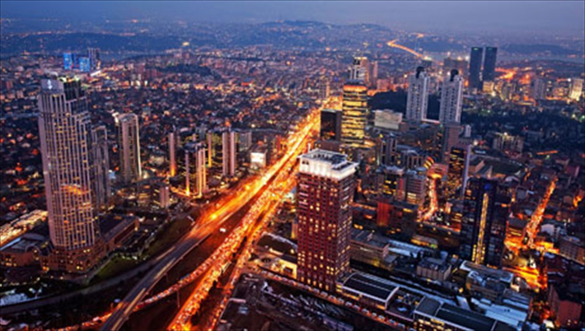 h-tourkia-taksideuei-stin-texnopoli