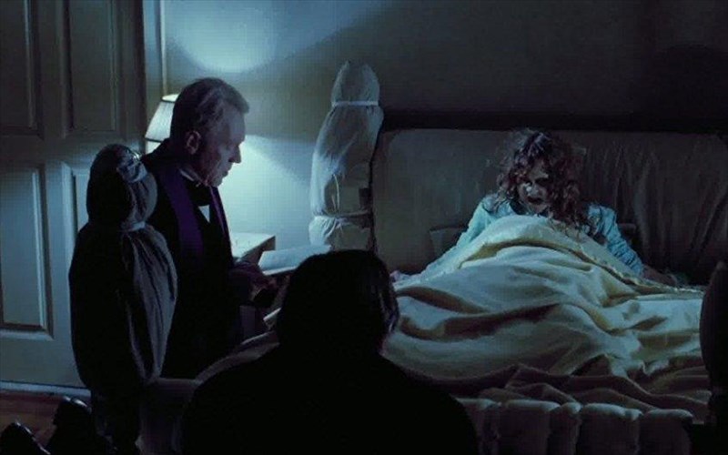 o-skinothetis-tou-eksorkisti-parakolouthise-eksorkismo-sto-batikano