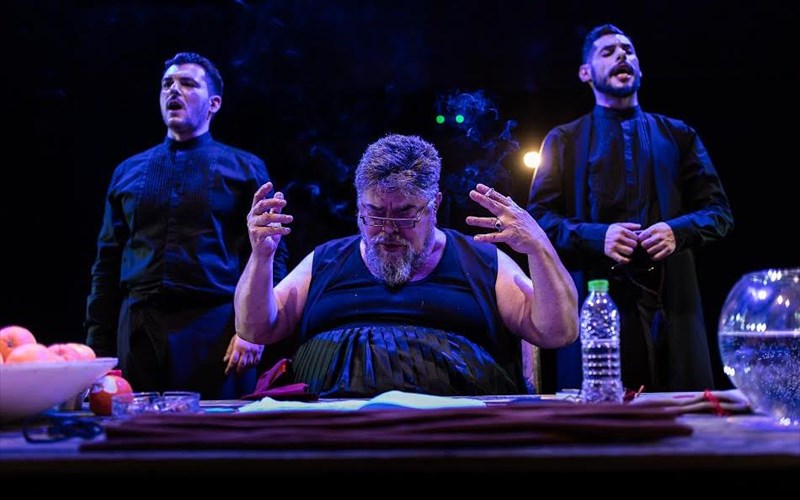 sumposio-sto-texnis-me-oikodespoti-ton-stamati-kraounaki