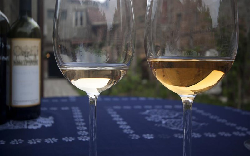 biodunamiko-krasi-me-poies-perierges-praktikes-mporei-na-paraxthei