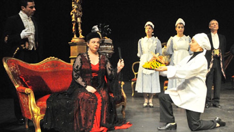 mantam-sousou-i-megali-epistrofi-megali-epistrofi