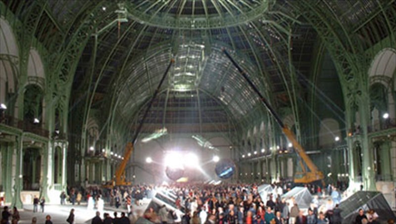 14-ellines-zografoi-sto-gkran-palai-tis-polis-tou-fotos