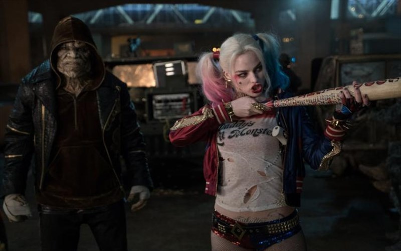 h-margot-robbie-se-nees-peripeteies