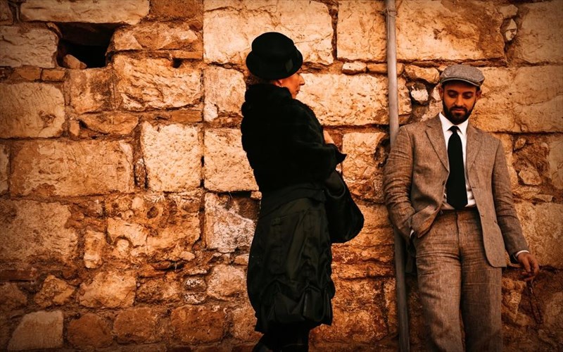 mia-ekthesi-mas-bebaionei-pos-ola-einai-mia-tainia