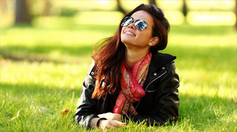 oi-oneiropoliseis-mas-kanoun-pio-dustuxismenous