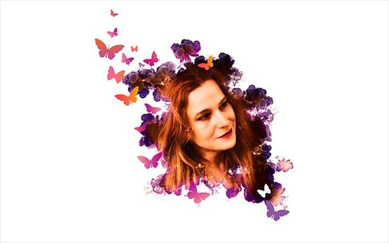 i-euanthia-rempoutsika-sto-megaro-gia-ena-taksidi-apo-anatoli-se-dusi