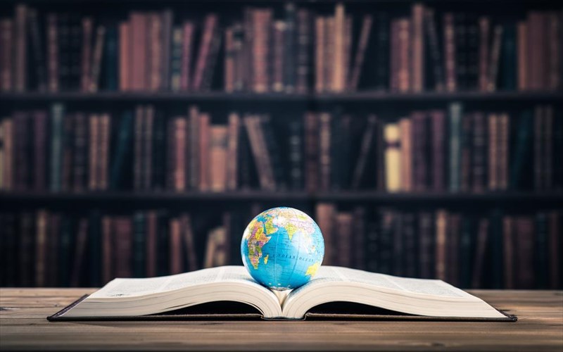 athina-2018-pagkosmia-proteuousa-bibliou-analutika-oles-oi-ekdiloseis