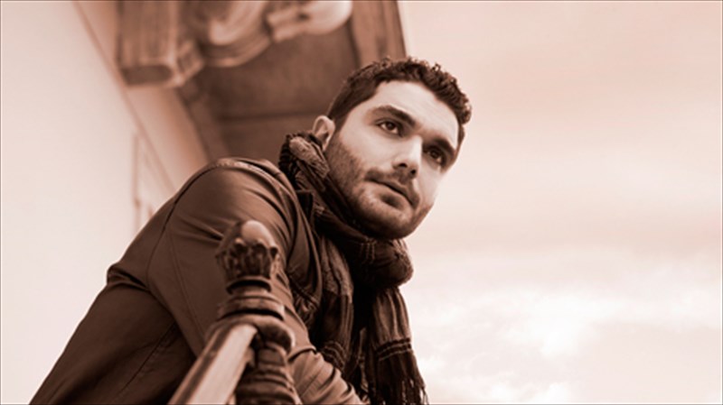 mia-parastasi-me-ti-dunami-tou-rock-kai-tin-psuxi-tou-entexnou