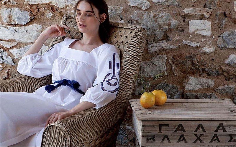 pos-metafrazetai-to-ancient-kallos-sti-moda