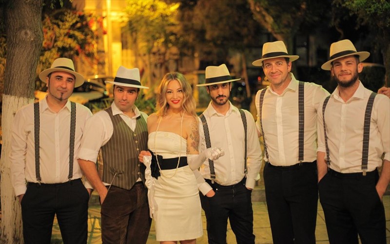 oi-the-swingin-cats-epistefoun-sto-roof-stage-tou-gazarte