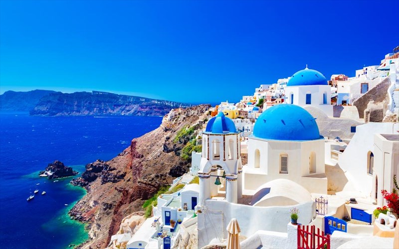 i-ellada-ksexorizei-stous-kaluterous-proorismous-tou-kosmou-sumfona-me-to-tripadvisor
