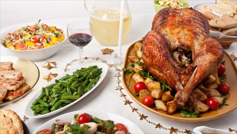 ta-diatrofika-ofeli-tou-xristougenniatikou-trapeziou