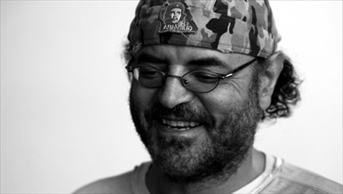 xristos-papadimitriou-mono-gia-ton-erota-kai-tin-epanastasi-aksizei-na-grafei-kaneis