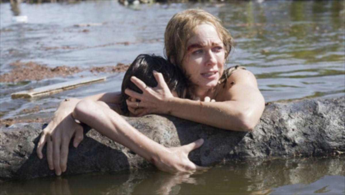 kritiki-tainias-to-adunato