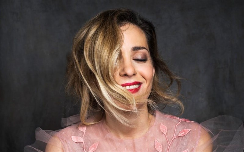 i-natassa-mpofiliou-kai-ena-omorfo-oneiro-sti-thessaloniki