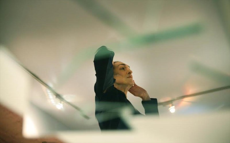 i-sofia-me-ton-faidona-kastri-epistrefei