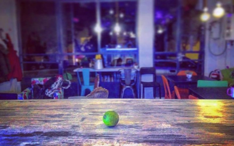 to-laim-bistro-etoimazei-kalokairini-kai-ugieini-pizza-night