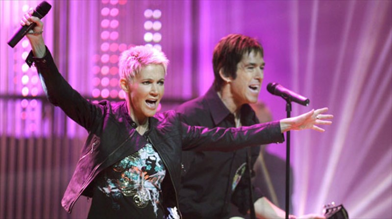 oi-roxette-se-nea-pagkosmia-periodeia