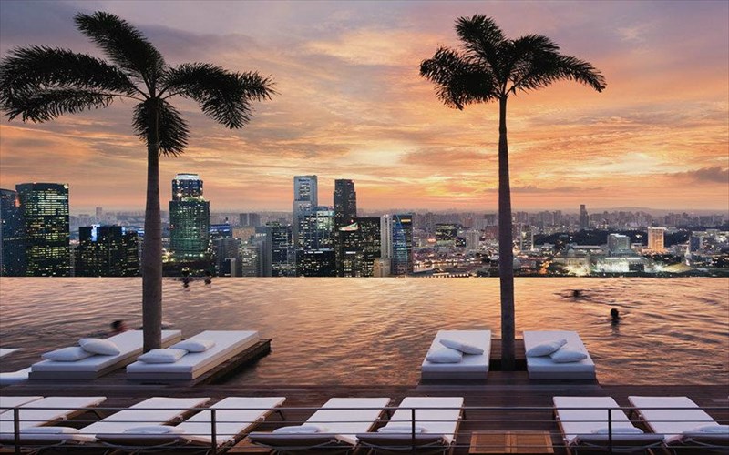 boutia-stis-pio-entuposiakes-pisines-tou-kosmou