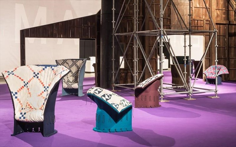 poios-sxediazei-simera-retro-karekles