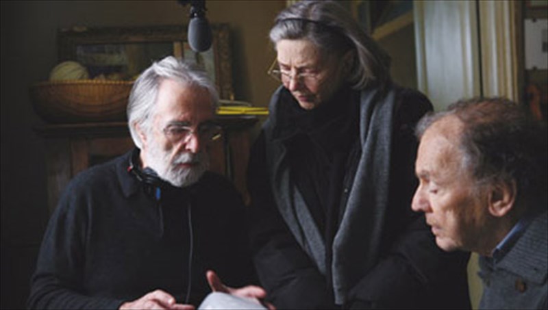 i-agapi-ksexorise-sta-brabeia-tis-ethnikis-enosis-kritikon-tis-amerikis