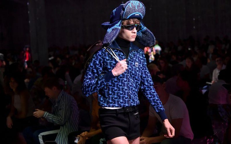 sas-aresoun-ta-andrika-sorts