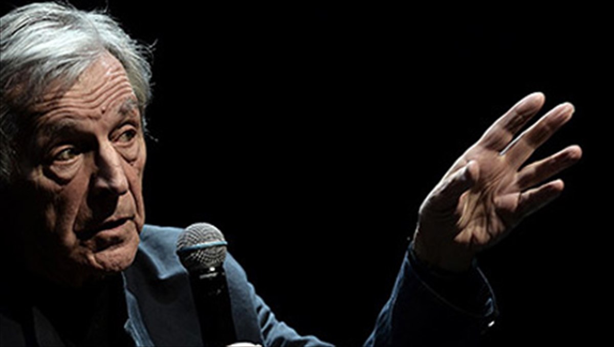 o-kostas-gabras-kathilose-to-koino-tis-stegis-grammaton-kai-texnon